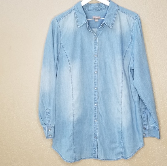 J.Jill size Large chambray button up - Picture 2 of 5